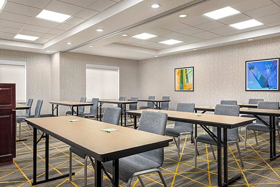 Holiday Inn Cheshire - Southington By IHG