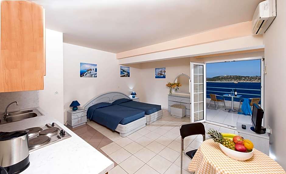 Creta Hotel