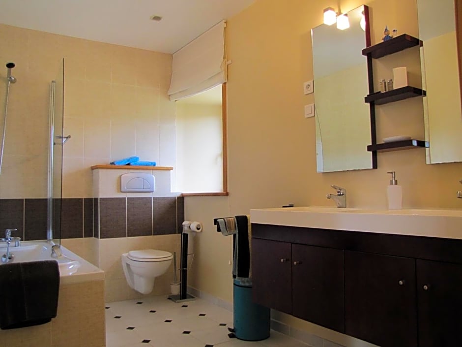 Ludothèque chambres et table d'hôtes de La Becterie