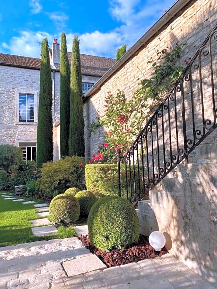 "LE JARDIN" Chambre de charme, piscine à Meursault