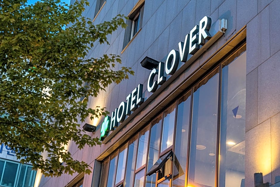Hotel Clover