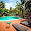 Tropical Suites by Mij