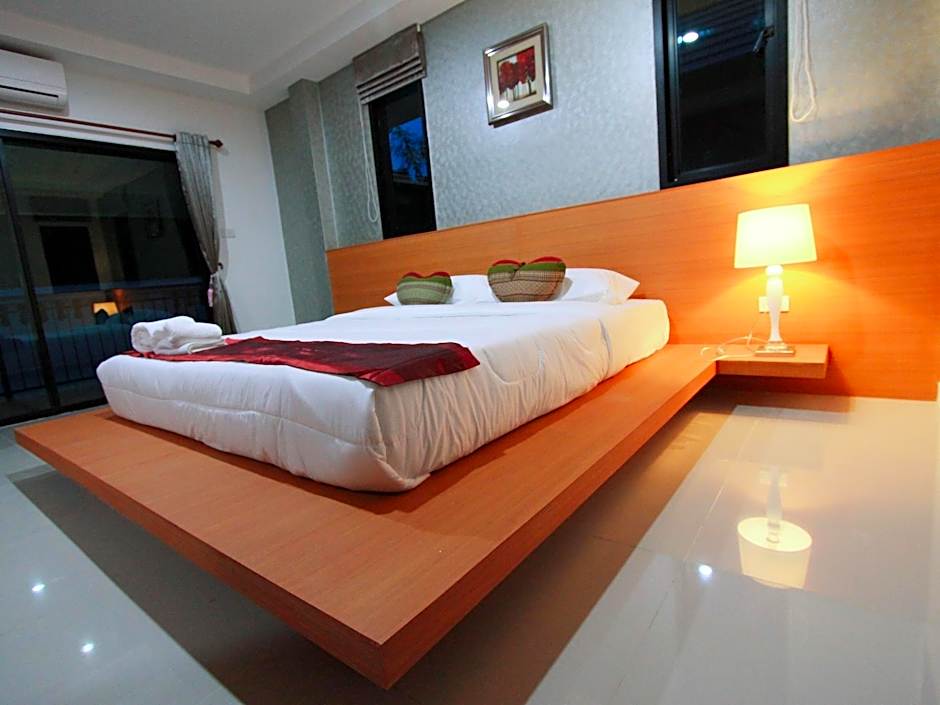 Photo 1 of 15 of Deluxe 1 Double Bed