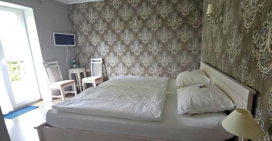 Cellino Hotel Prieros