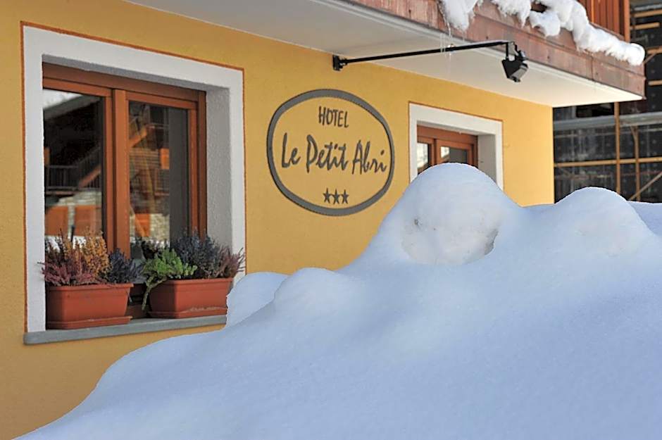 Hotel Le Petit Abri