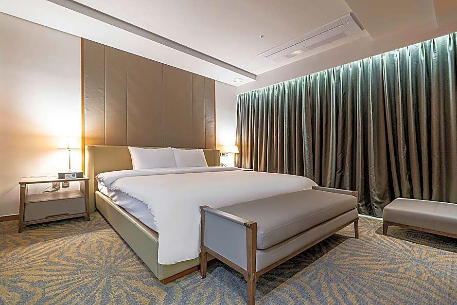 Wonju City Hotel HYEOKSIN