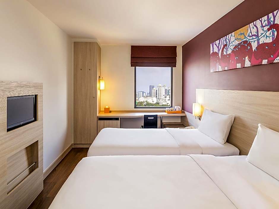 Ibis Bangkok Siam Hotel