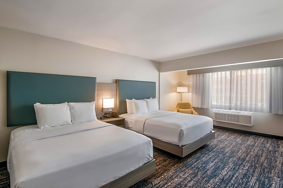 Hourglass Hotel, Ascend Hotel Collection