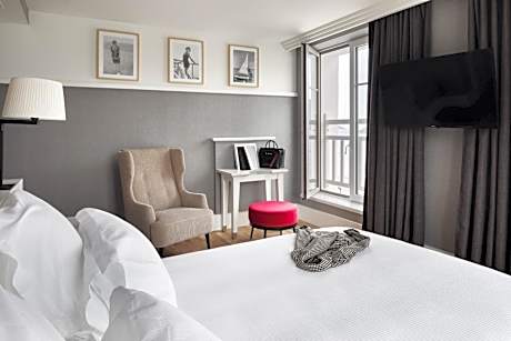 Double Room with Side Sea View