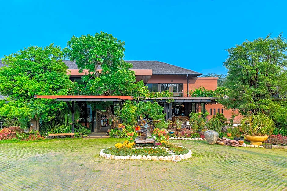 Rain Tree Khao Yai Hotel