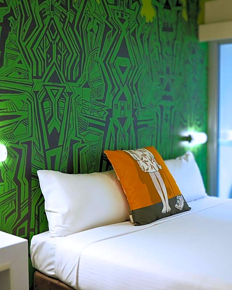 Majestic Minima Hotel