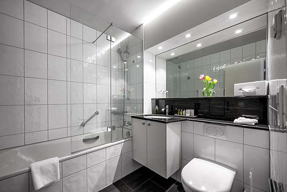 Hotel Seehof direkt am Heidsee