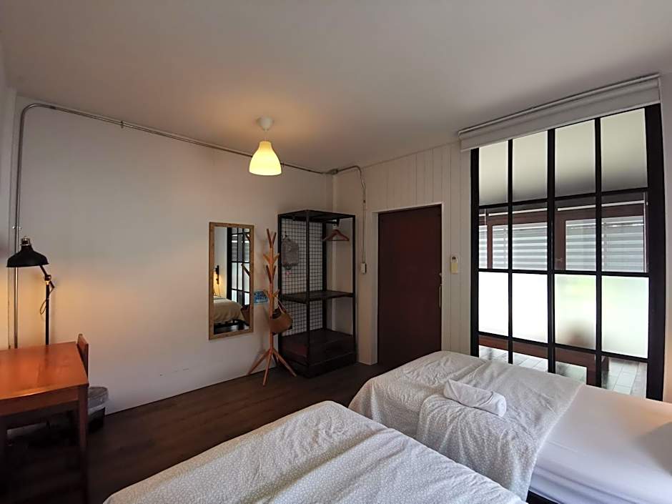 liaw base house