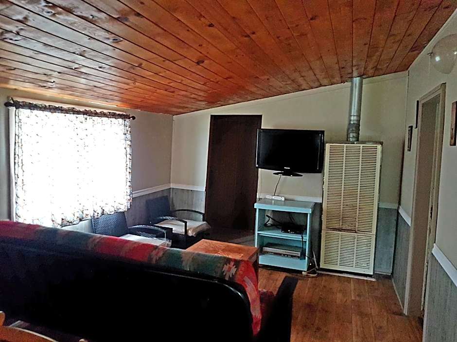 Marble Lake Lodge
