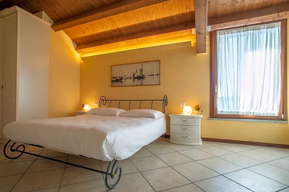 Hotel Caneo