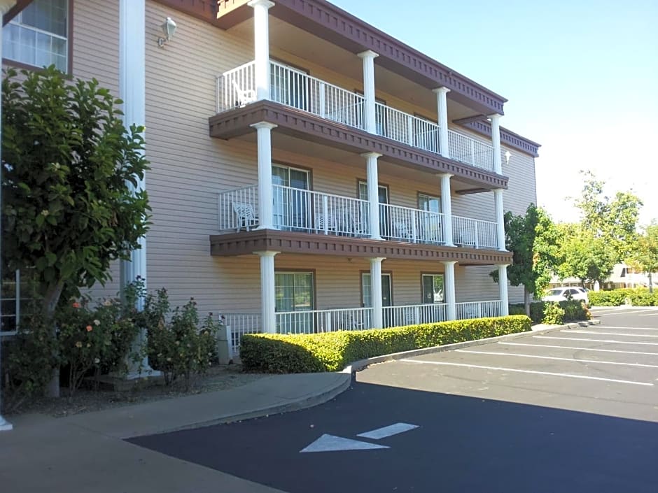 Super 8 by Wyndham Oroville