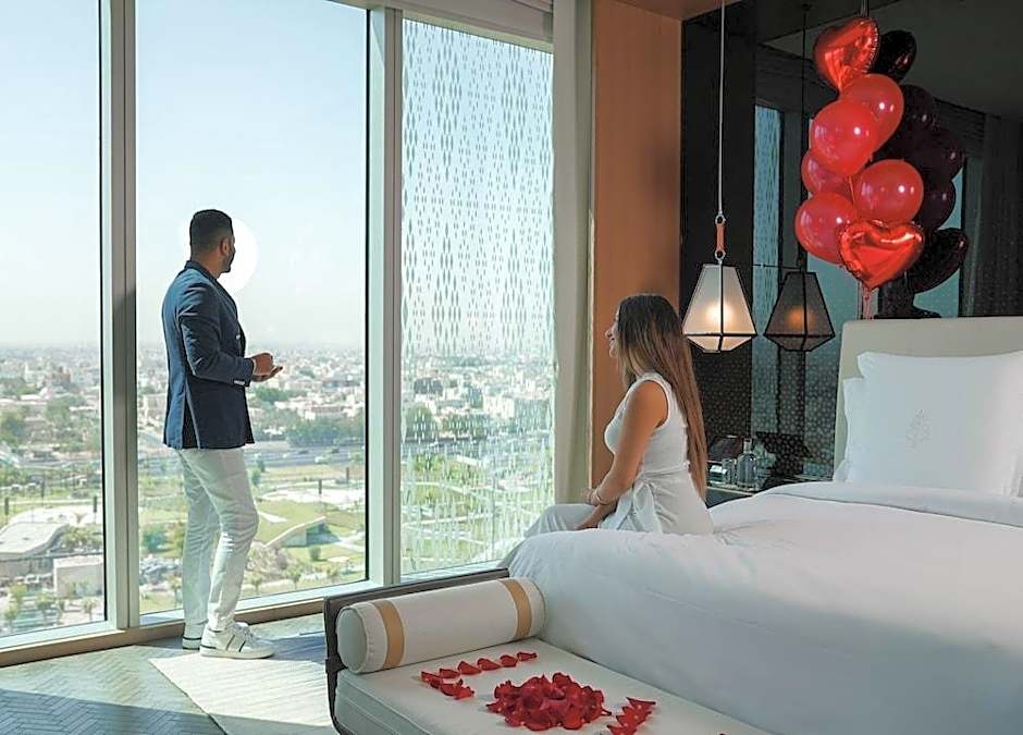 Four Seasons Hotel Kuwait at Burj Alshaya