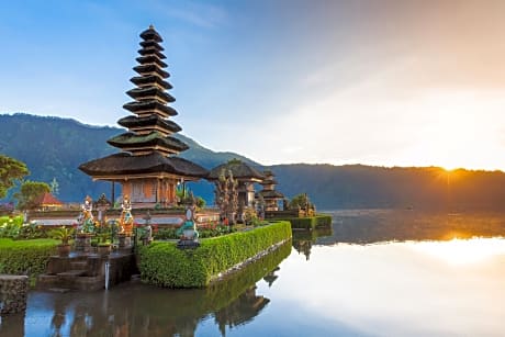 The Buyan Villas Resort