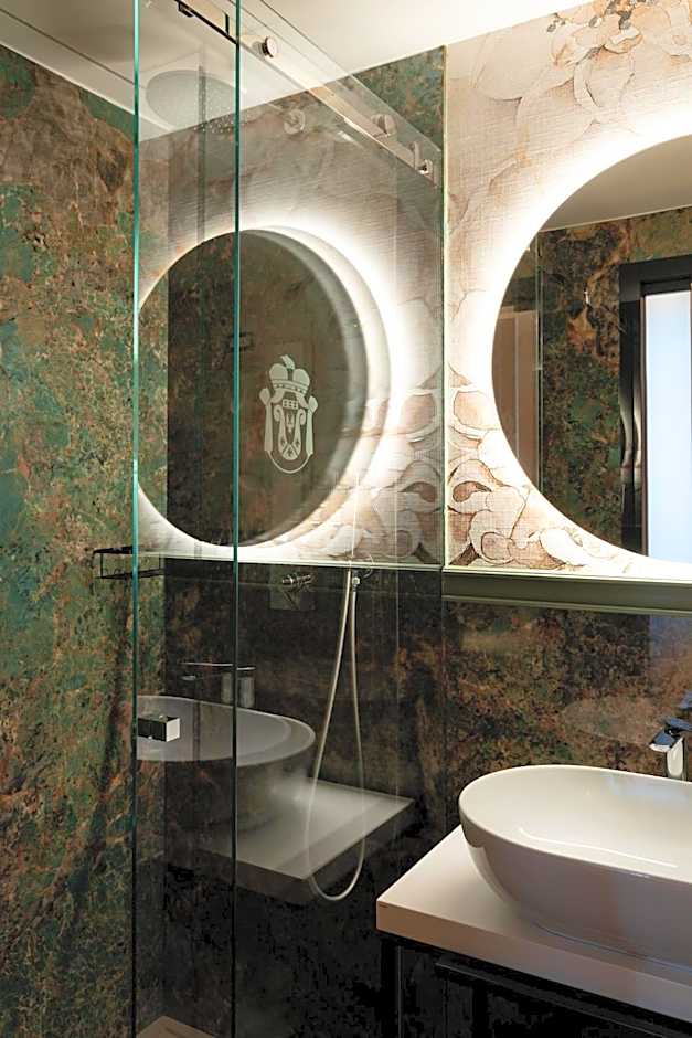 Lo Stemma Luxury Boutique Hotel