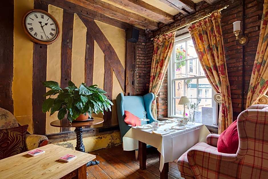 The Saracens Head Hotel