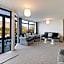Spinnaker Bay Apartments