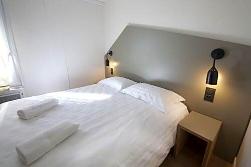 Brit Hotel Essentiel Arverne - Clermont-Ferrand Sud