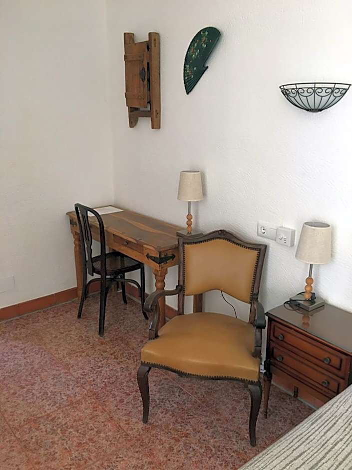 Buena Idea - Adults Only