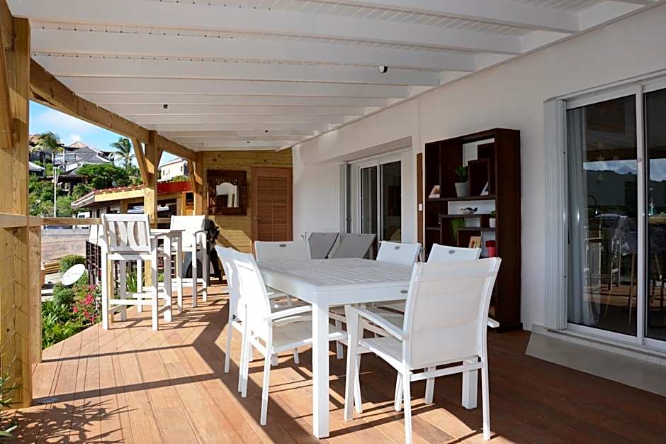 Les Balcons d'Oyster Pond