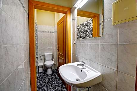 Bed in 8-Bed Dormitory Room