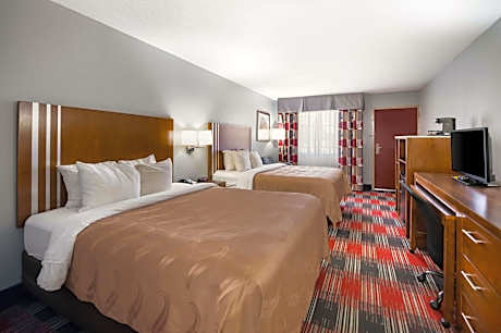 2 Queen Beds  No Smoking  Accessible Room