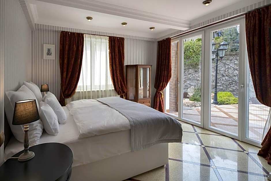 Erla Villa Boutique Hotel