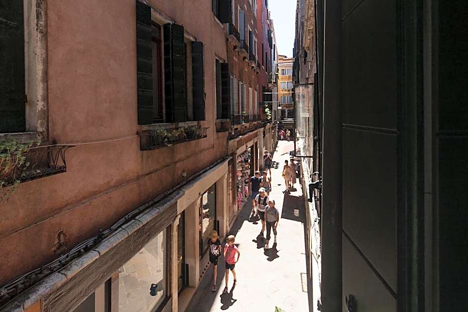 Ca' Della Loggia