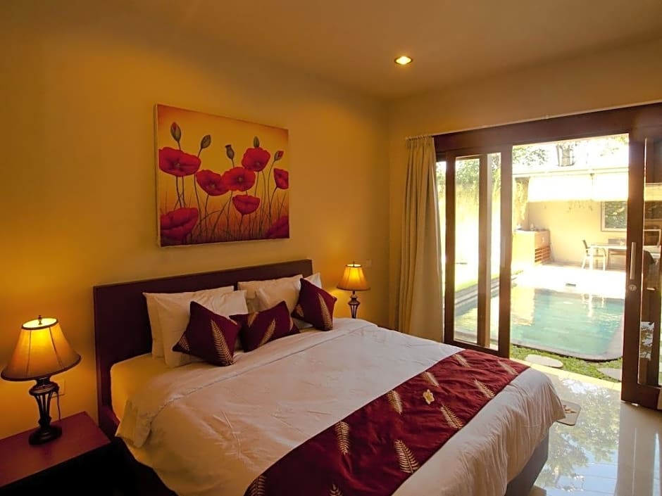 Private Villa Bougainville