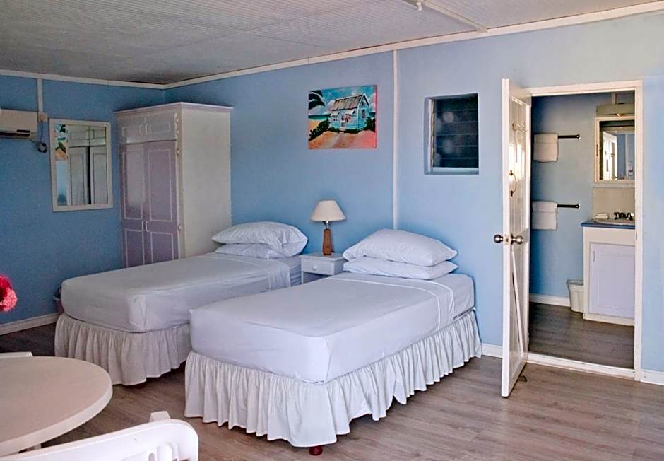 Dover Beach Hotel