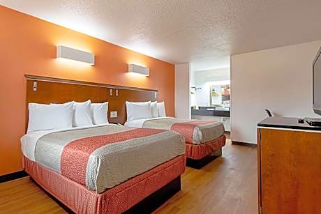 2 Full Beds | Non-Smoking, Micfridge