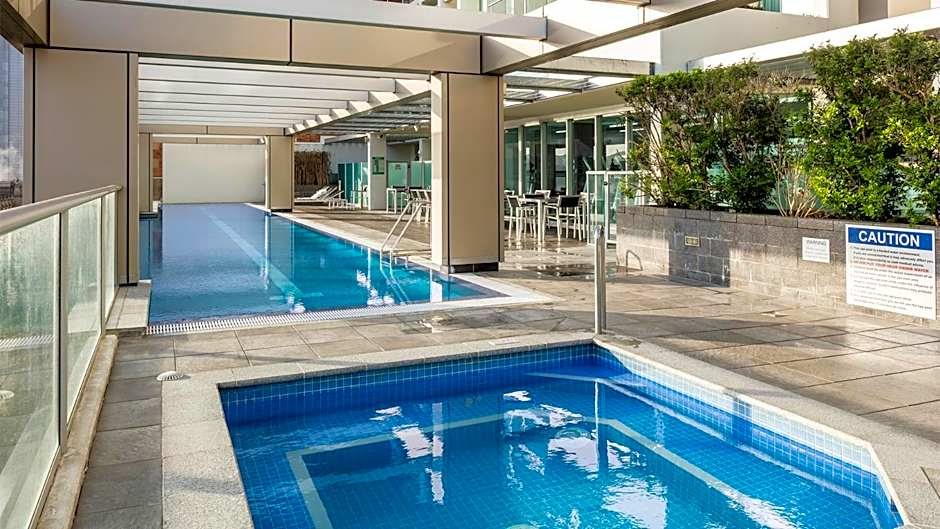 Oaks Brisbane Casino Tower Suites