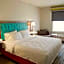 Hampton Inn & Suites Cathedral City