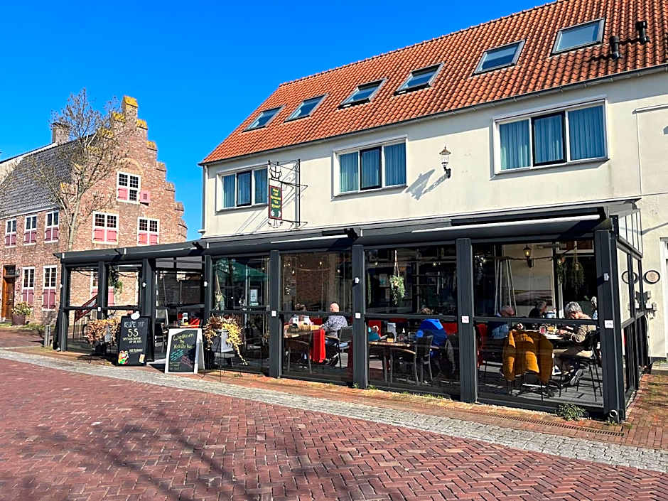 Hotel Café Restaurant "De Kroon", inclusief ontbijt