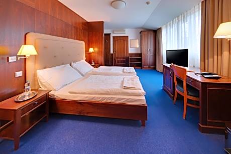 Double Room - Disability Access