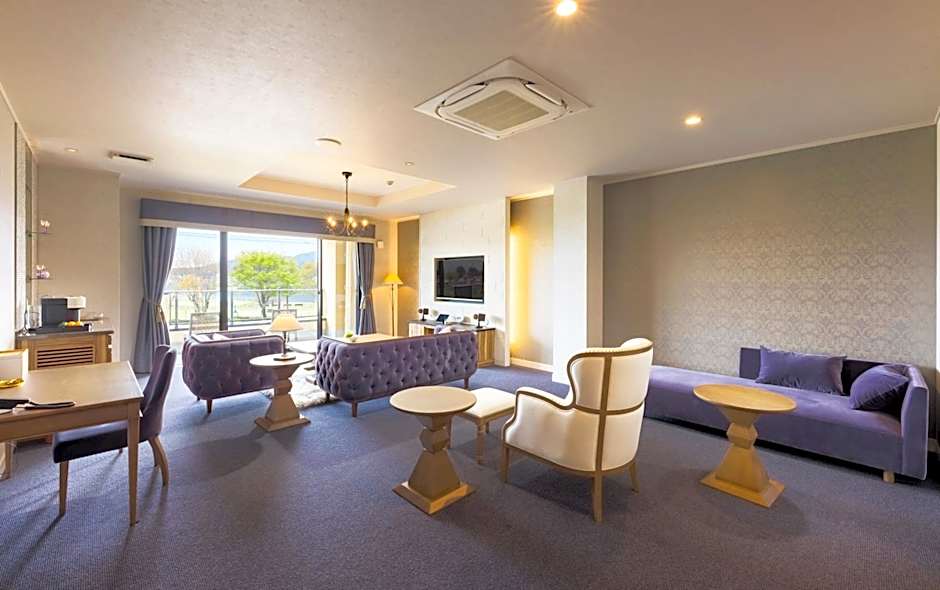 Katakura Silk Hotel