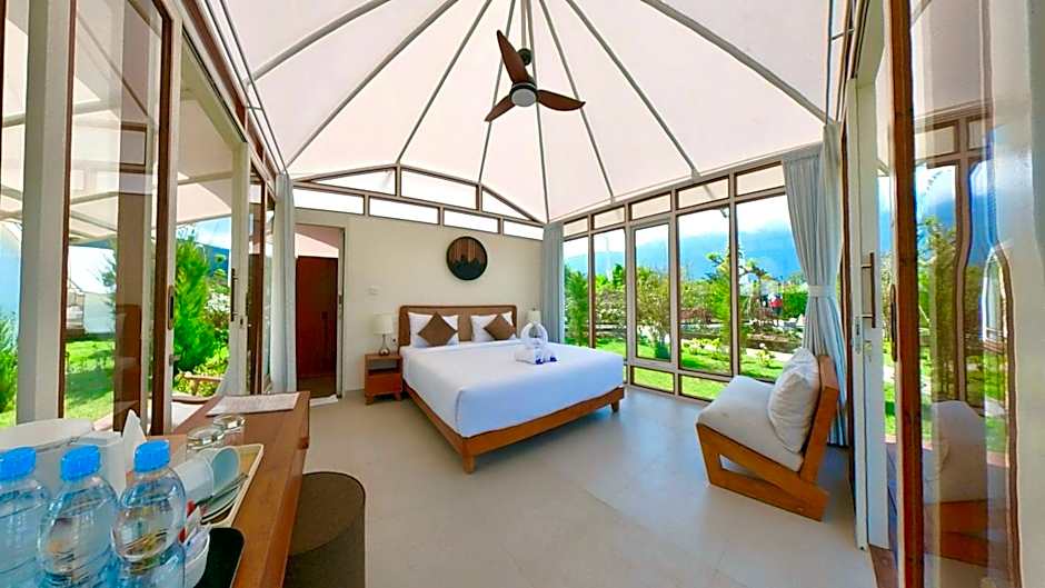 Svargan Lakeside Glamping