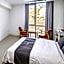 Crest72 Hotel