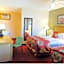 Caliente Tropics Hotel