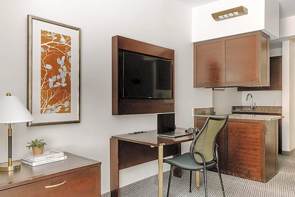 Club Quarters Hotel in Boston