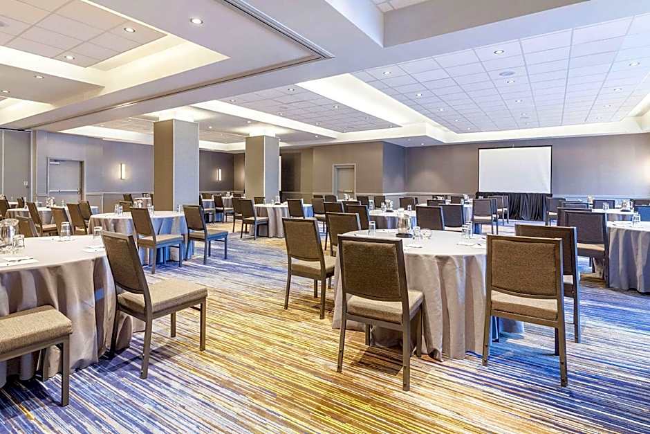 Cambria Hotel Pittsburgh - Downtown