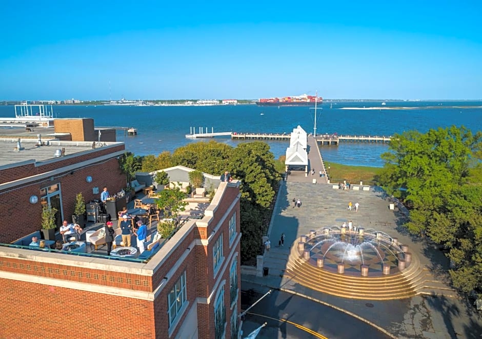 Harbourview Inn