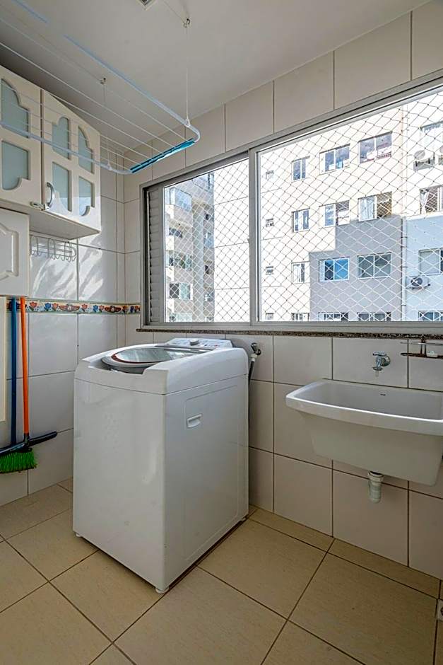 BRLC043- Apê aconchegante com 3Q ao lado da praia