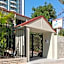 Trickett Gardens Holiday Inn