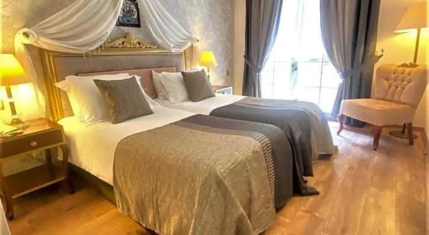 Saint John Hotel