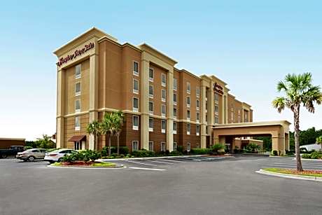 Hampton Inn By Hilton & Suites Brunswick